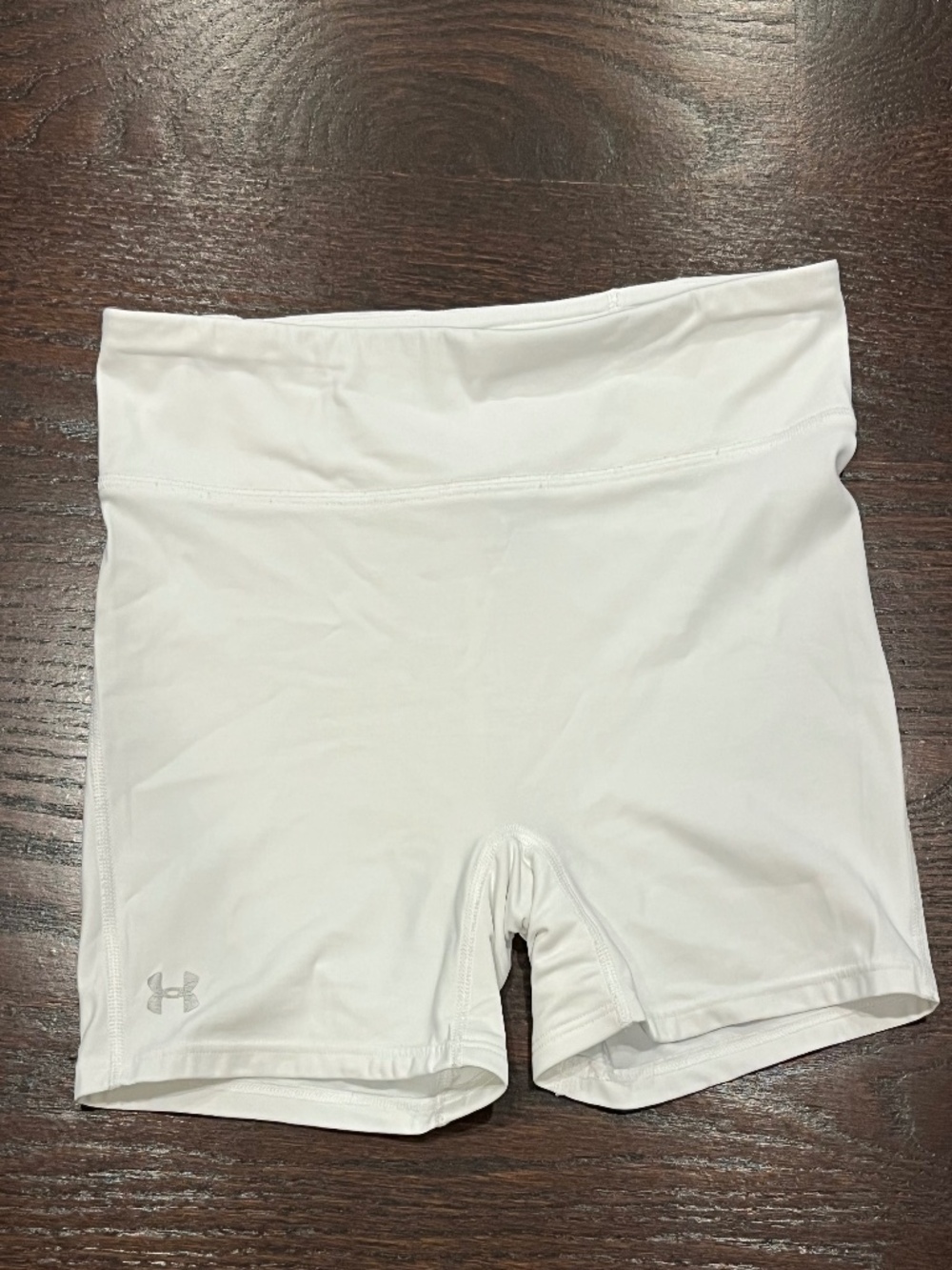 Under Armour Women’s White Heatgear Athletic Compression Shorty L